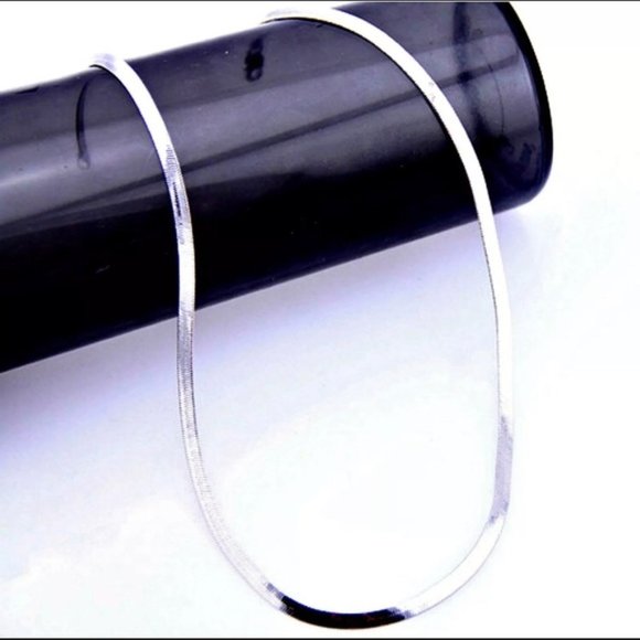 SOLD UNISEX! 925 Silver Herringbone Necklace - Picture 3 of 3